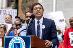 August 6, 2025: Philly-Area State Senators, Transit Riders, and Labor Leaders Call on Senate Republicans to Fund Transit